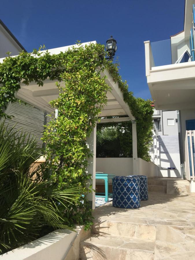 Seaside Villa With Private Pool Home By The Sea - Villa Trogir Ngoại thất bức ảnh