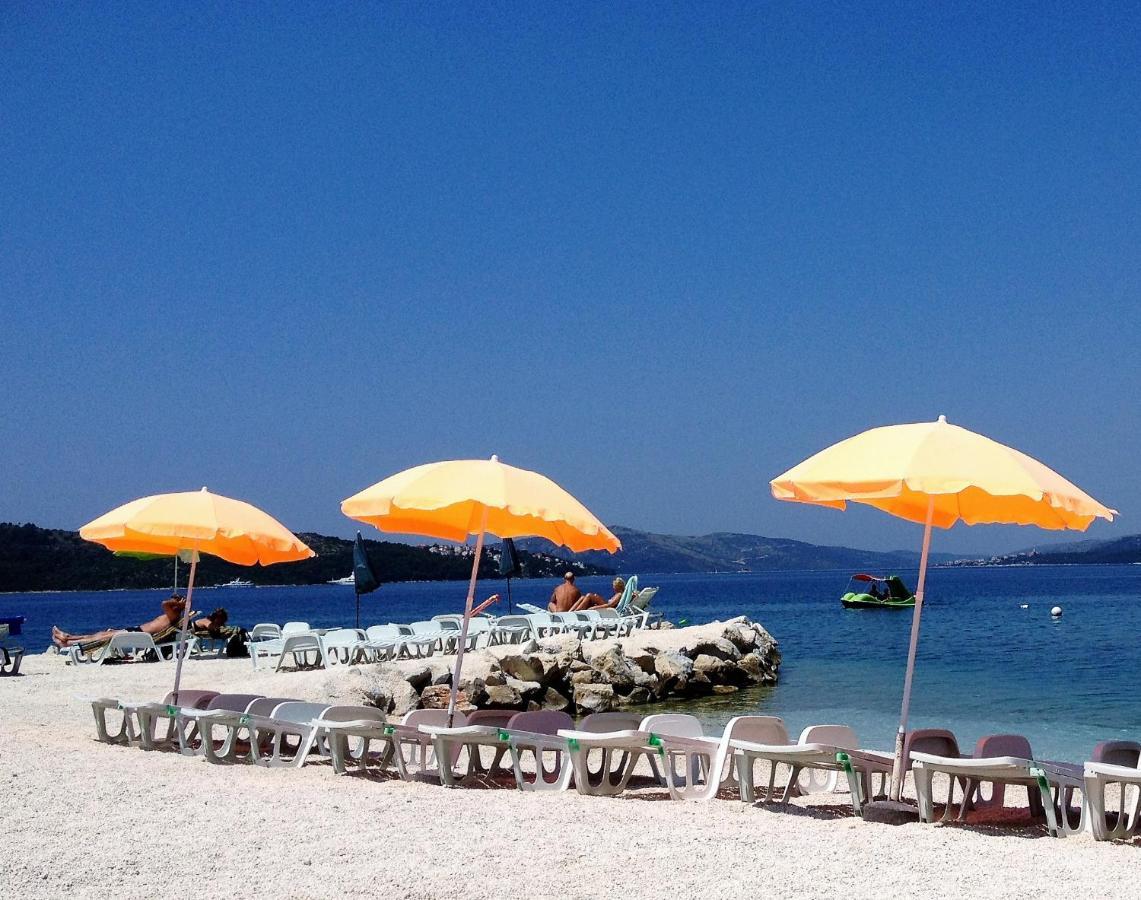 Seaside Villa With Private Pool Home By The Sea - Villa Trogir Ngoại thất bức ảnh